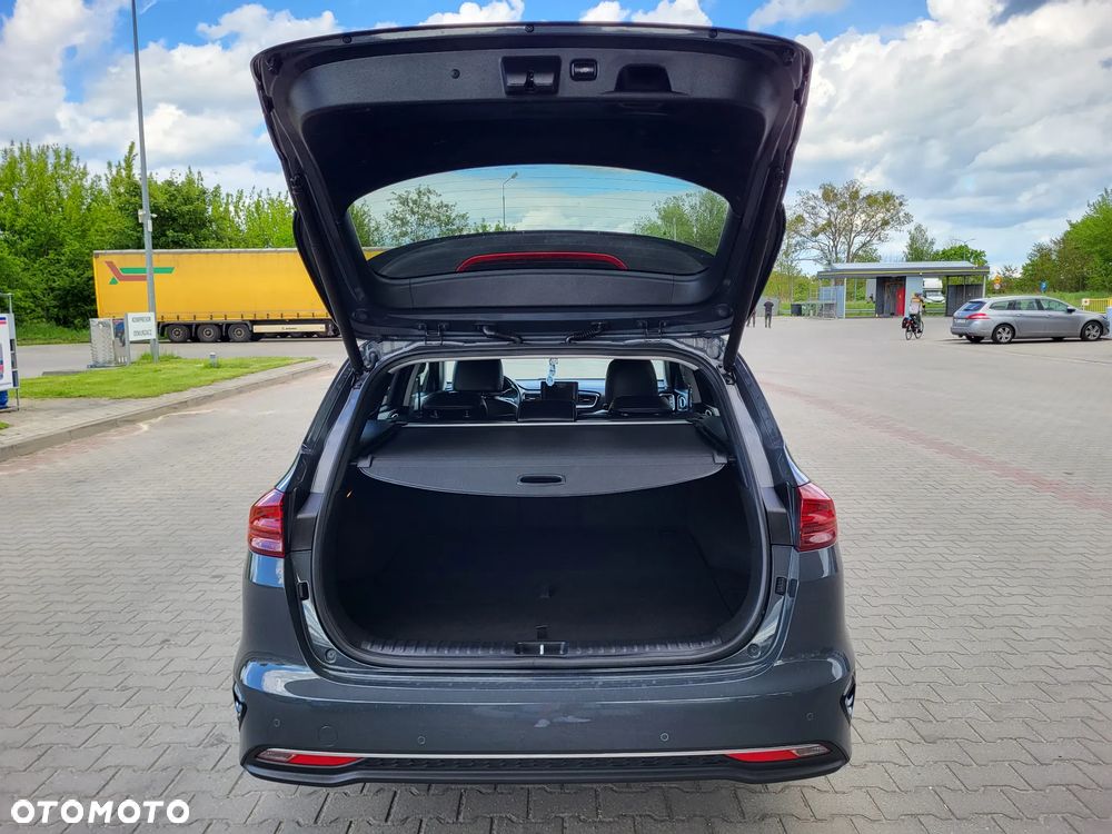 Kia Ceed 1.4 T-GDI L Business Line Plus - 35