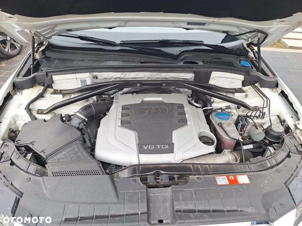 Audi Q5 3.0 TDI Quattro S tronic - 29