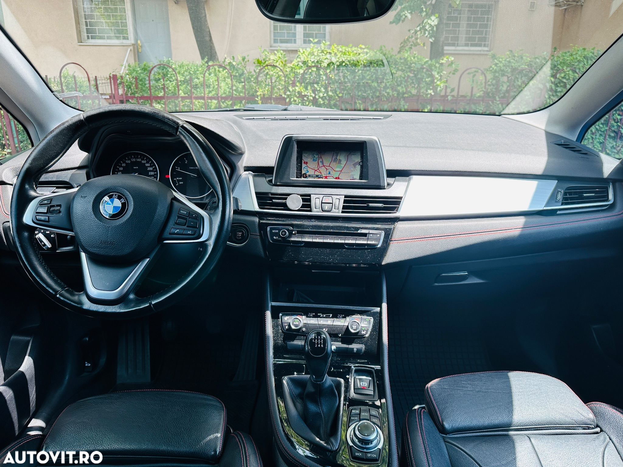 BMW Seria 2 218d Sport Line - 11