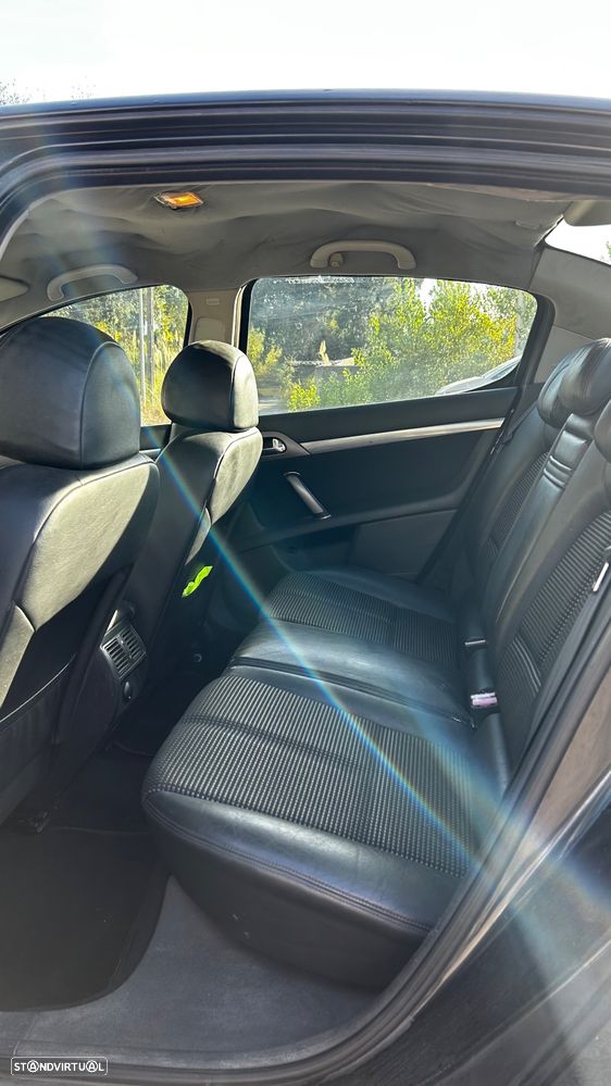Peugeot 407 2.0 HDi Executive - 9