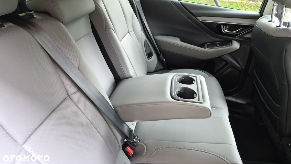 Subaru Outback 2.5i Lineartronic Platinum - 20