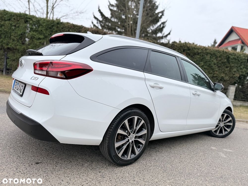 Hyundai i30 1.4 T-GDI DCT Premium - 19