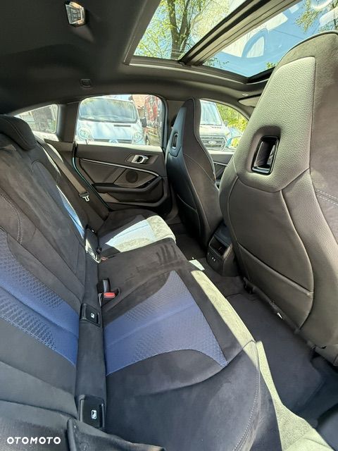 BMW Seria 2 218i M Sport - 27