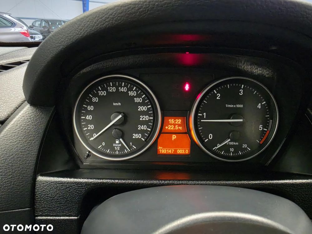 BMW X1 xDrive20d - 34