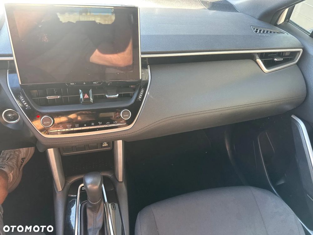Toyota Corolla Cross 1.8 Hybrid Comfort - 19