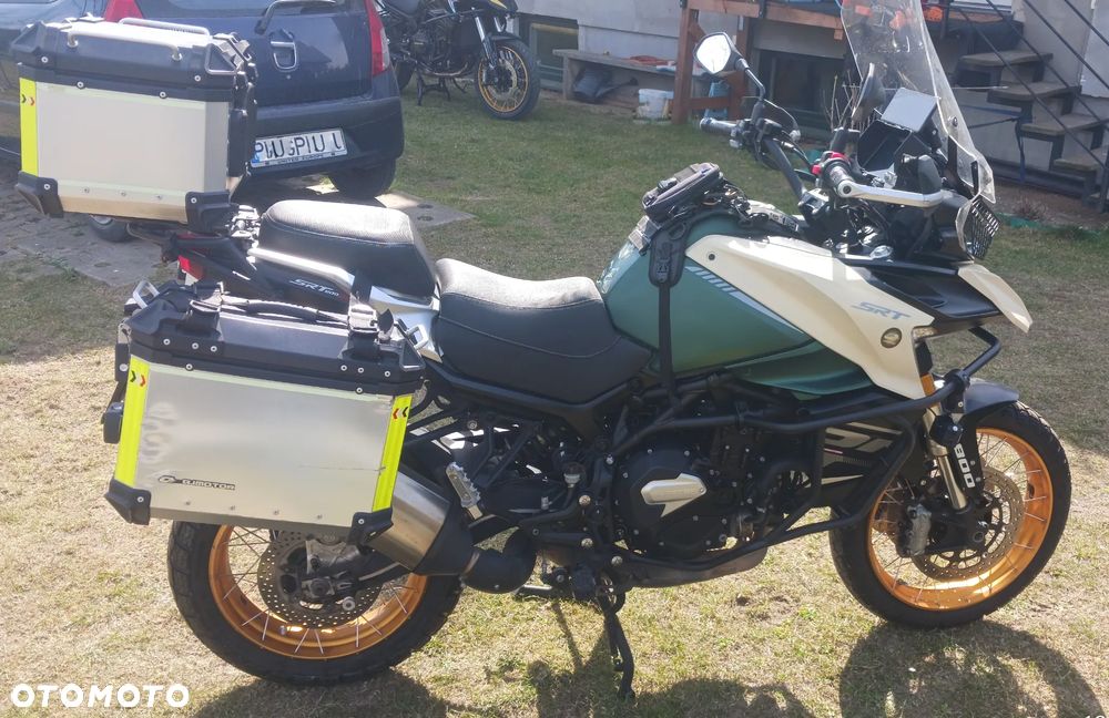 QJMOTOR SRT 800SX - 3