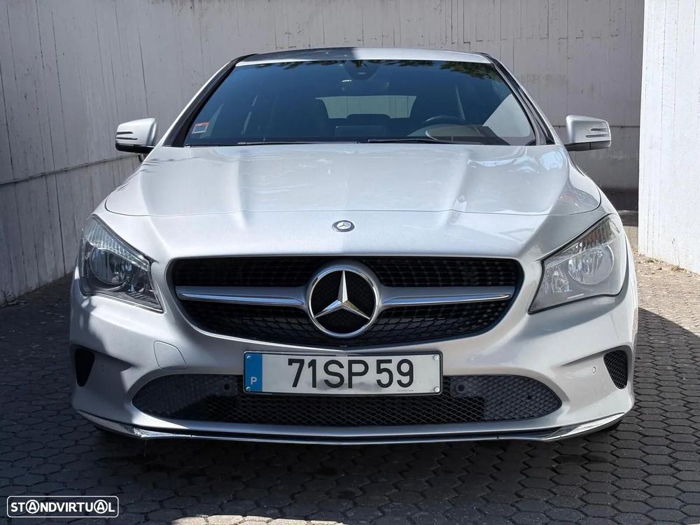 Mercedes-Benz CLA 180 d Shooting Brake Urban Aut. - 14