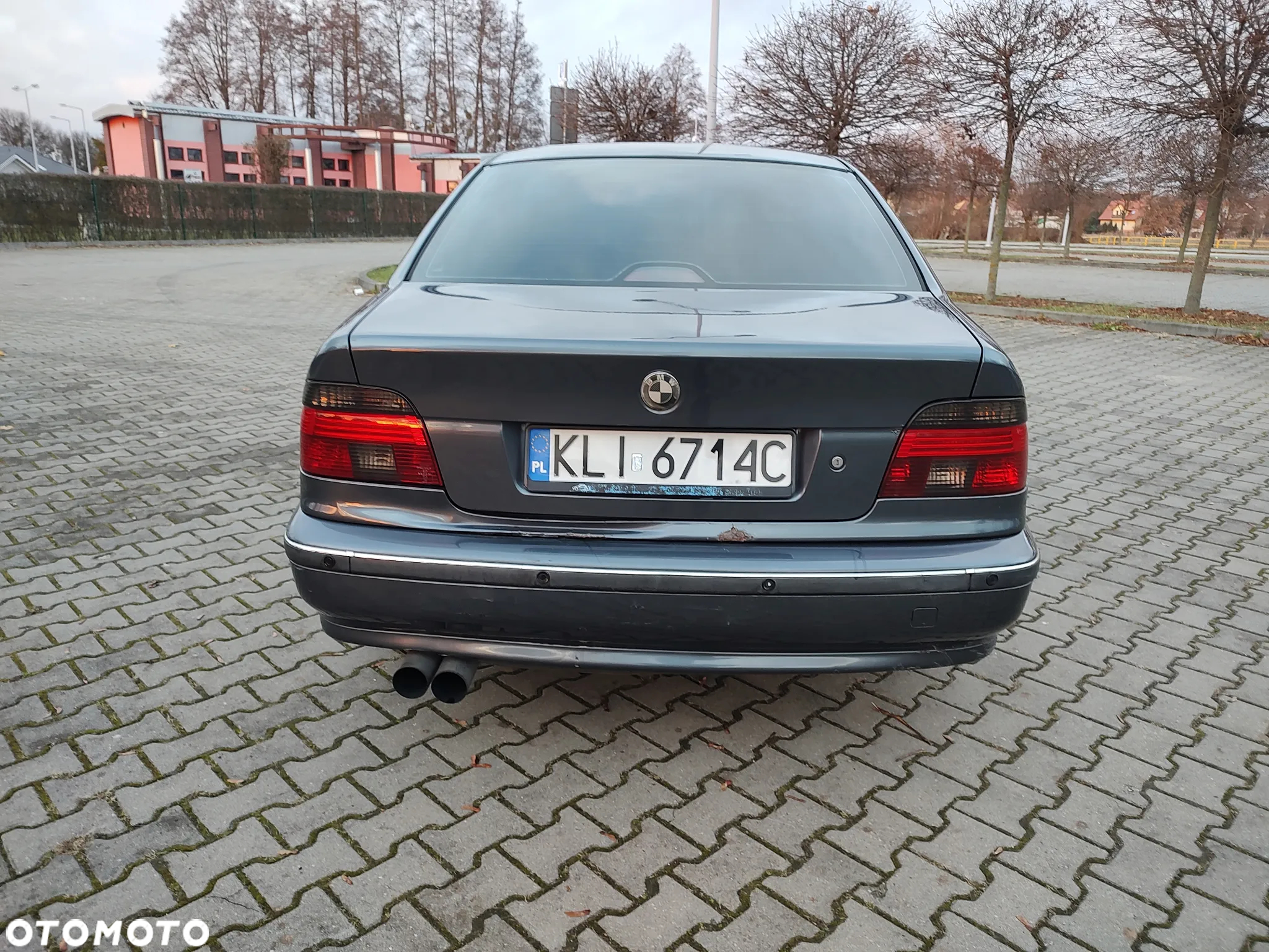 BMW Seria 5 520i - 13