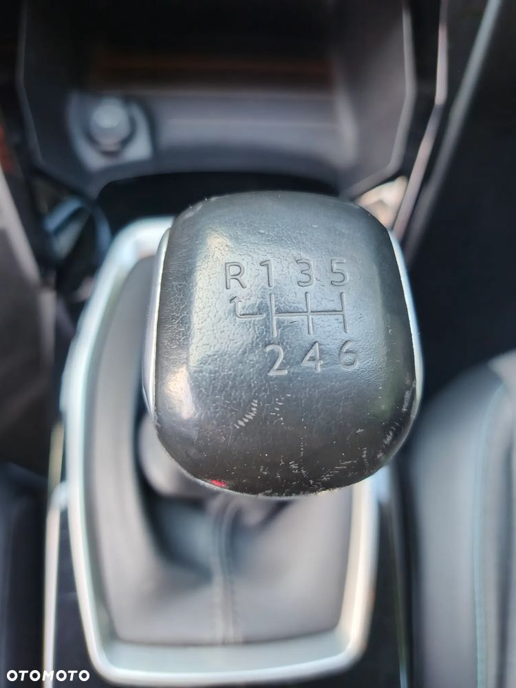 Peugeot 208 1.2 PureTech Allure S&S - 30