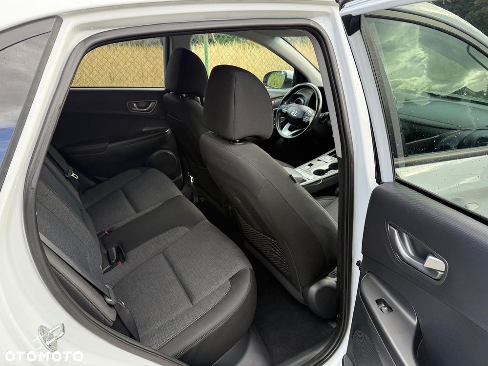 Hyundai Kona Electric 64kWh Executive - 5