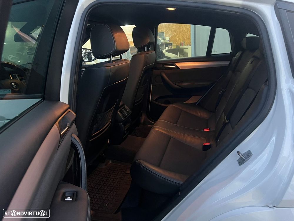 BMW X4 20 d xDrive Pack M - 40