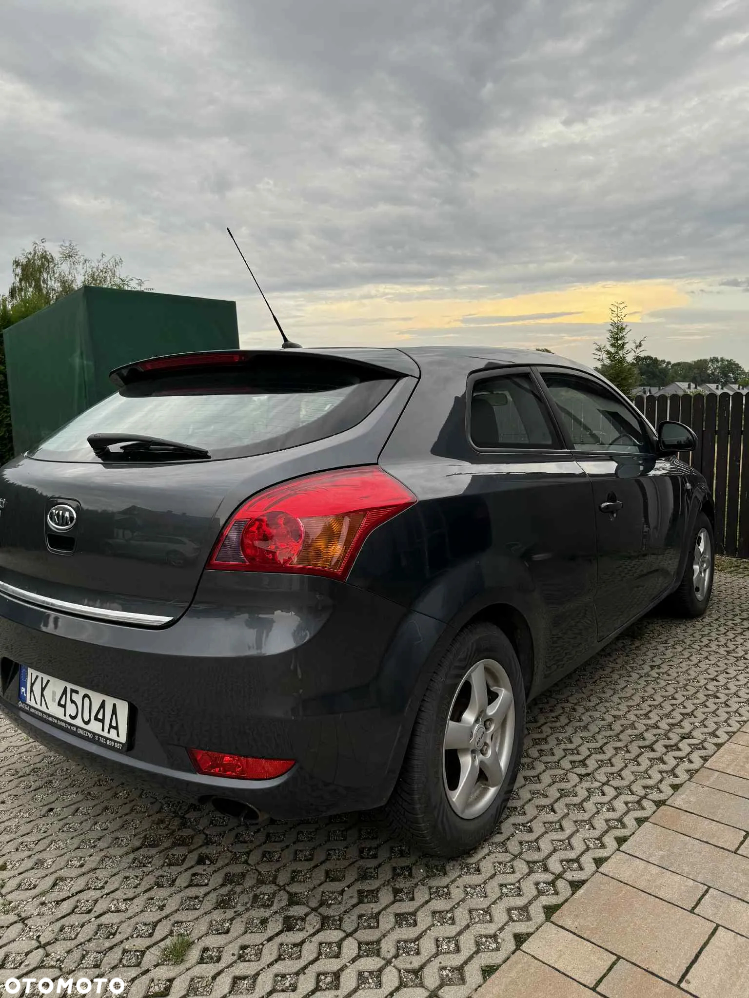 Kia Ceed - 3