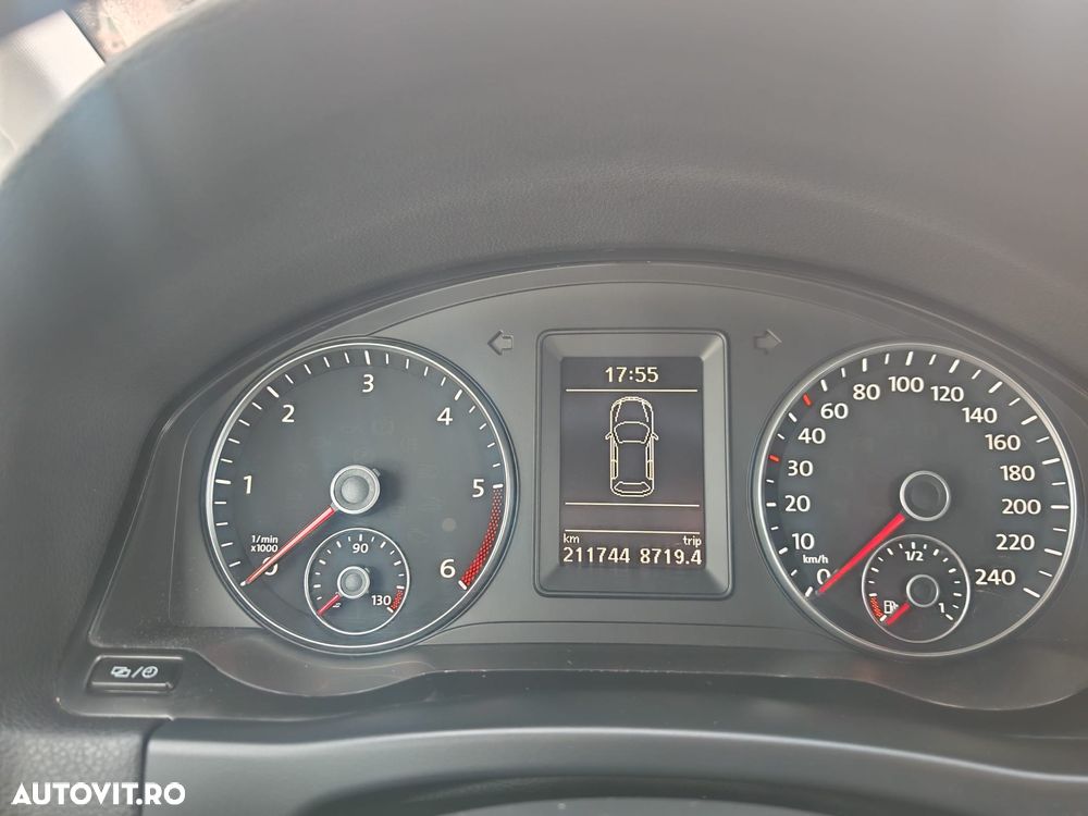 Volkswagen Golf Plus 2.0 TDI DPF DSG Life - 8