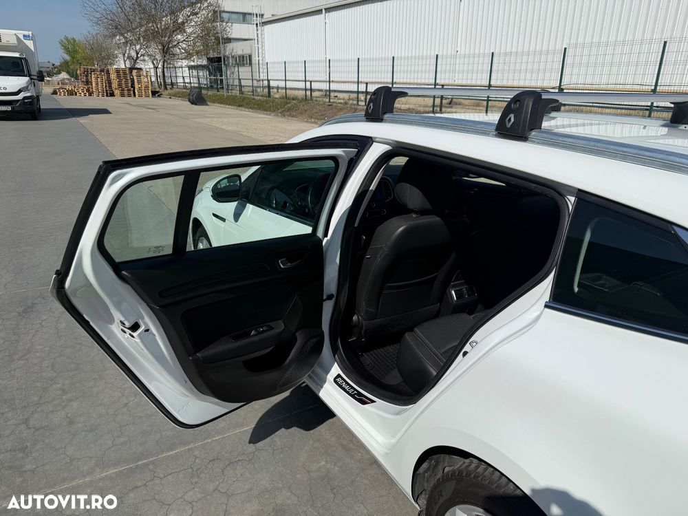 Renault Megane TCe GPF Business - 12