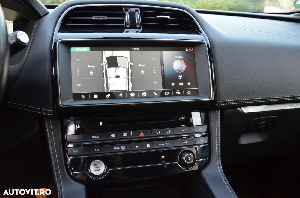 Jaguar F-Pace 25d AWD Aut. R-Sport - 21