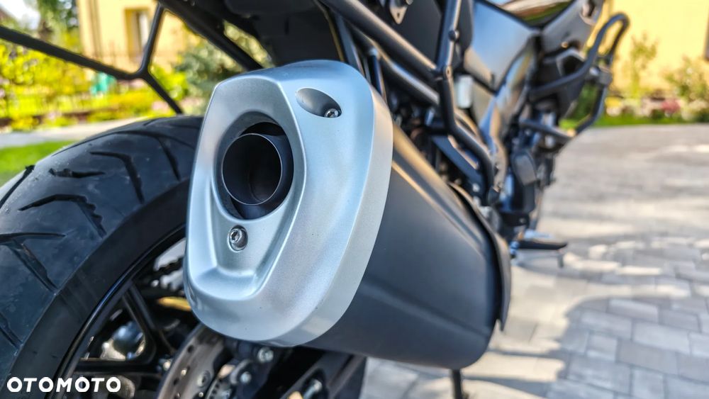 Suzuki V-STROM - 9