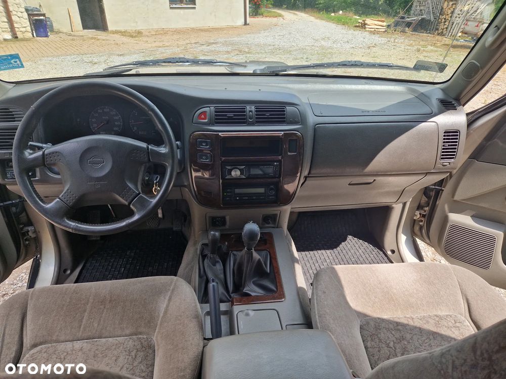 Nissan Patrol - 11