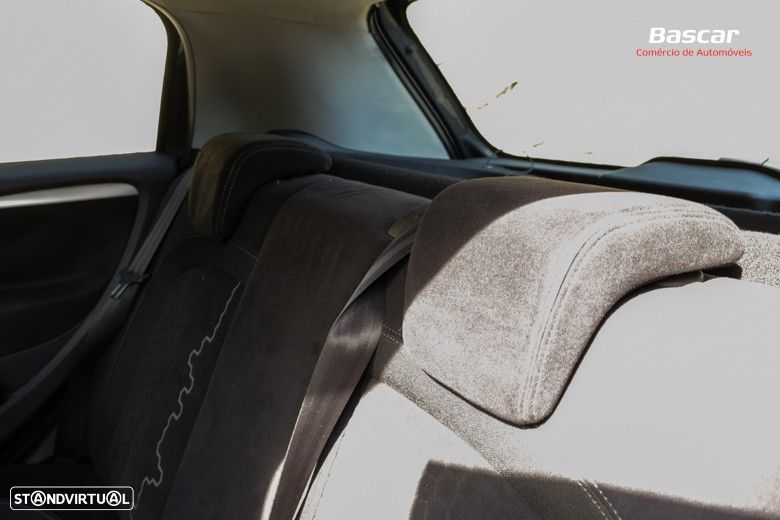 Fiat Punto 1.3 M-Jet Lounge S&S - 17