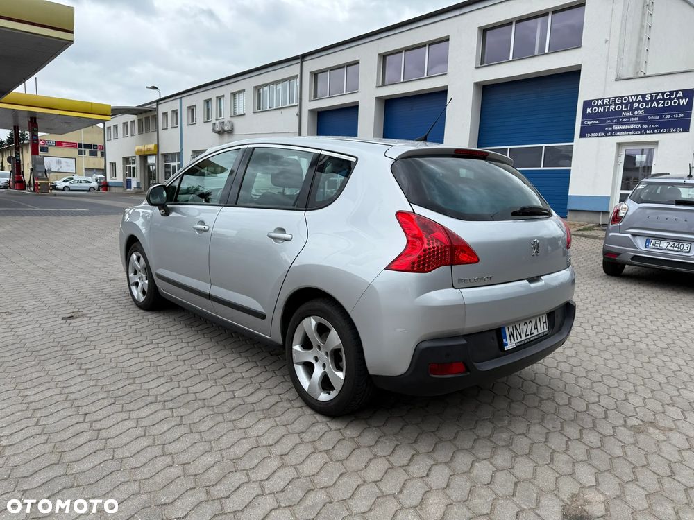 Peugeot 3008 2.0 HDi Allure - 8