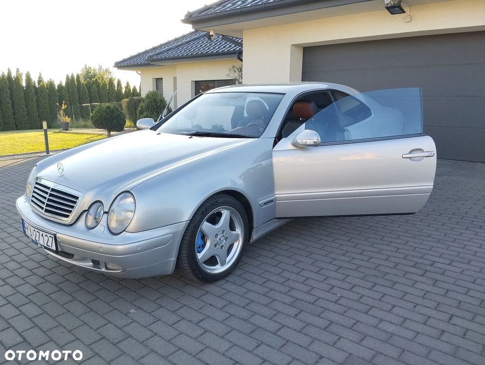 Mercedes-Benz CLK - 5