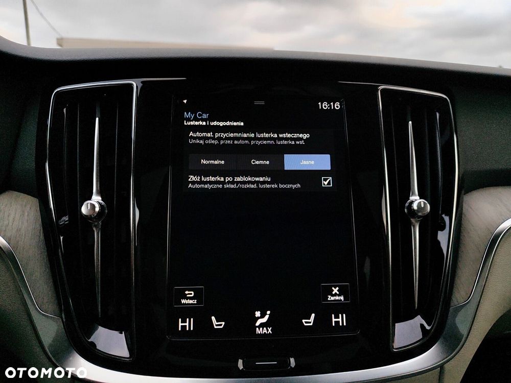 Volvo V60 Cross Country Pro D4 AWD - 36
