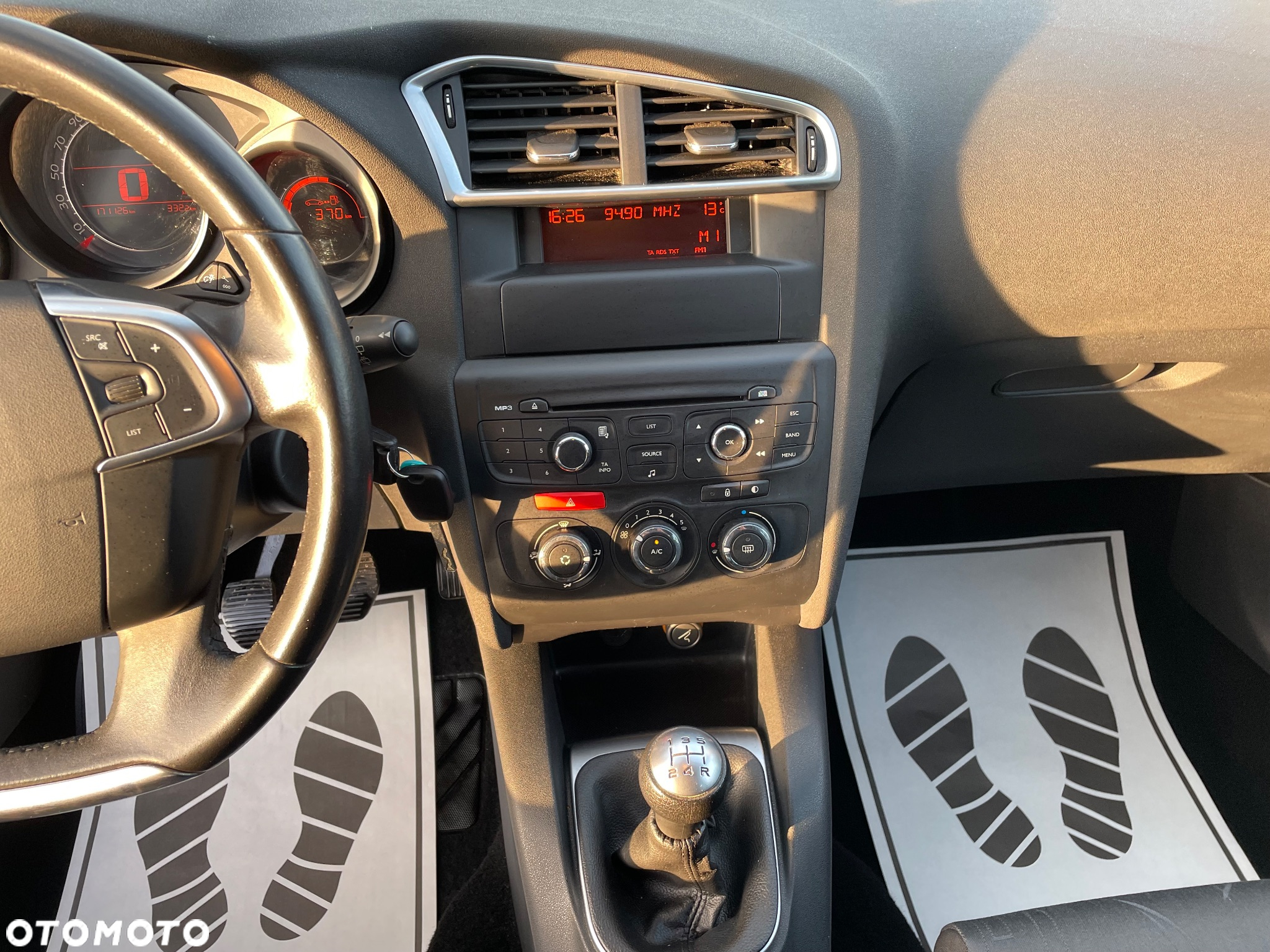 Citroën C4 1.6 VTi Impress - 12