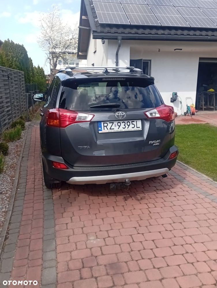 Toyota RAV4 2.0 D-4D Prestige - 13