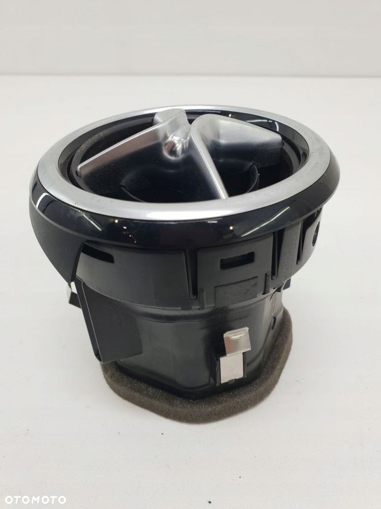 MERCEDES W246 KRATKA NAWIEWU A2468300554 - 3