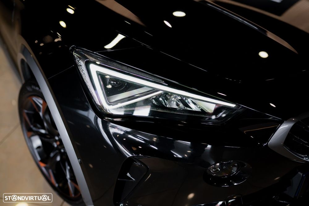 Cupra Formentor 1.4 e-Hybrid DSG VZ - 11