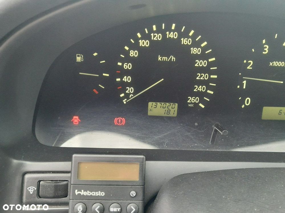 Nissan Maxima 2.0 Elegance - 15