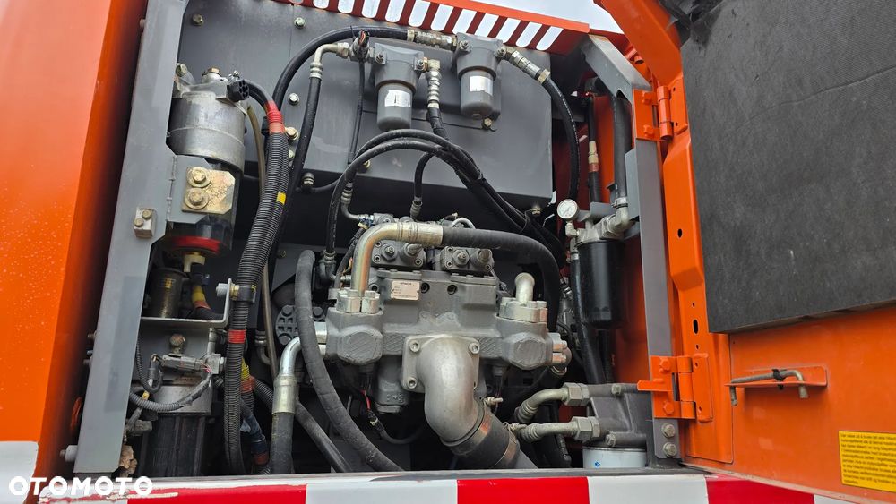 Hitachi Zx140w - 9