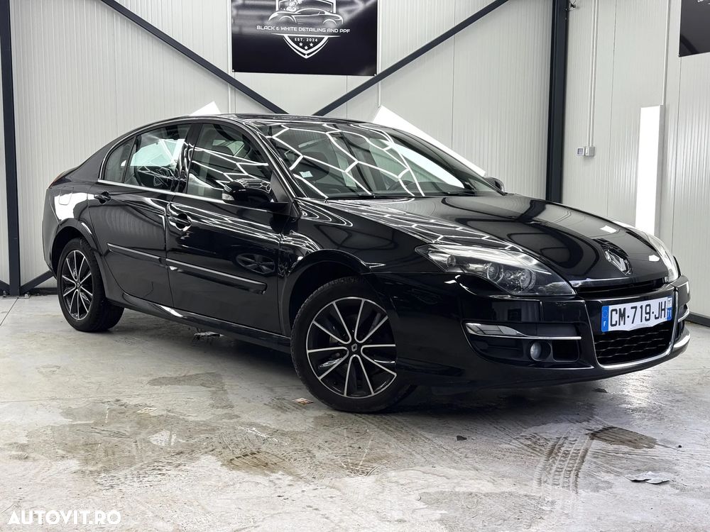 Renault Laguna dCi 150 FAP Start-Stop Paris Business - 9