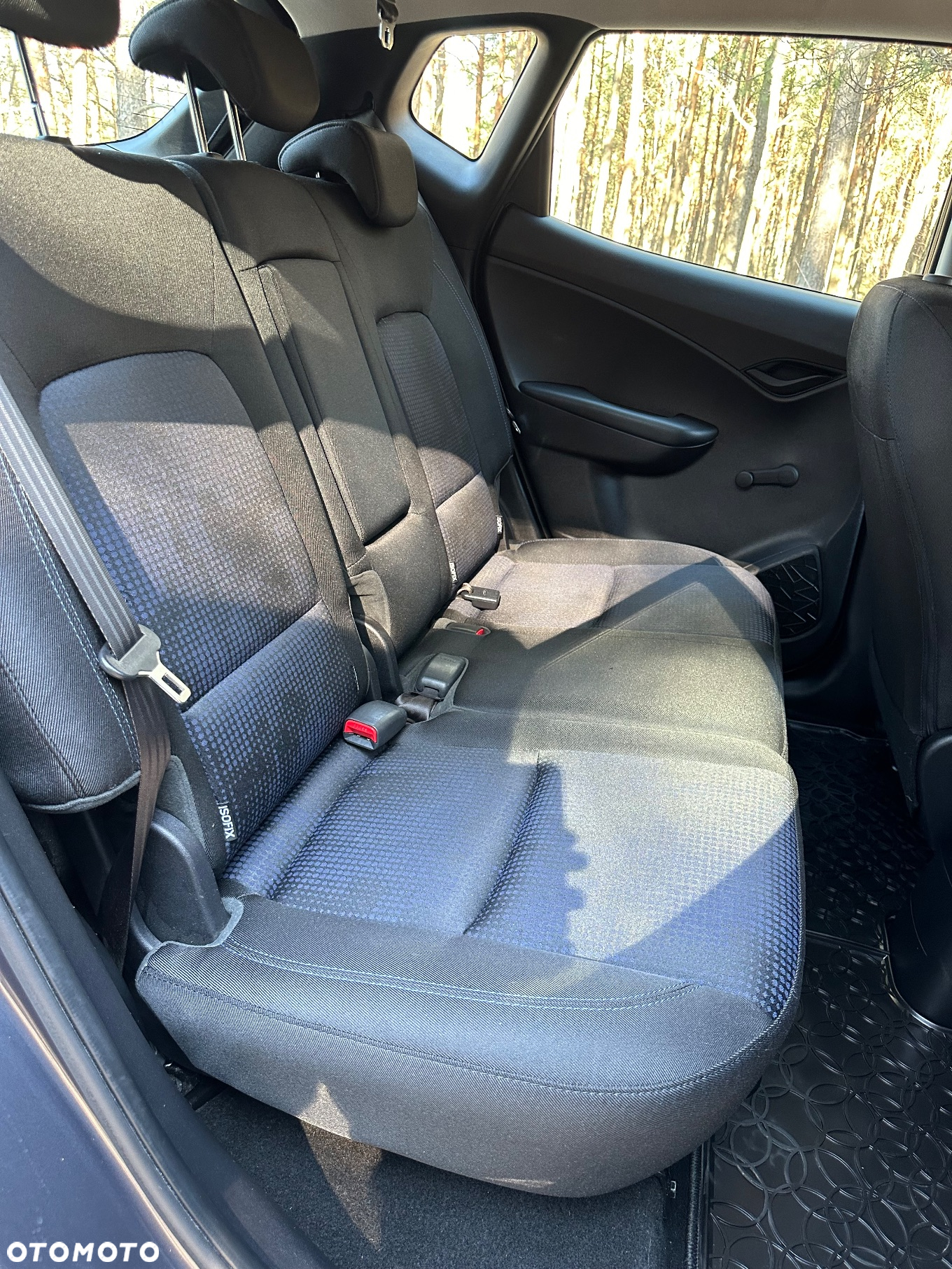 Hyundai ix20 - 12