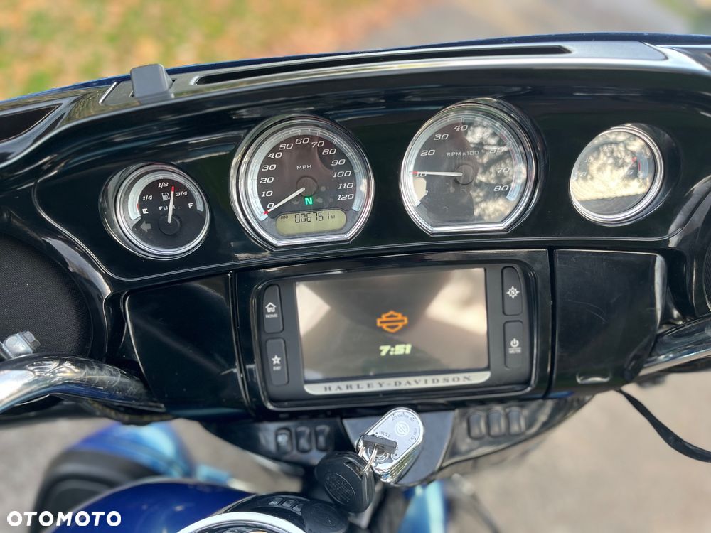 Harley-Davidson Electra - 13