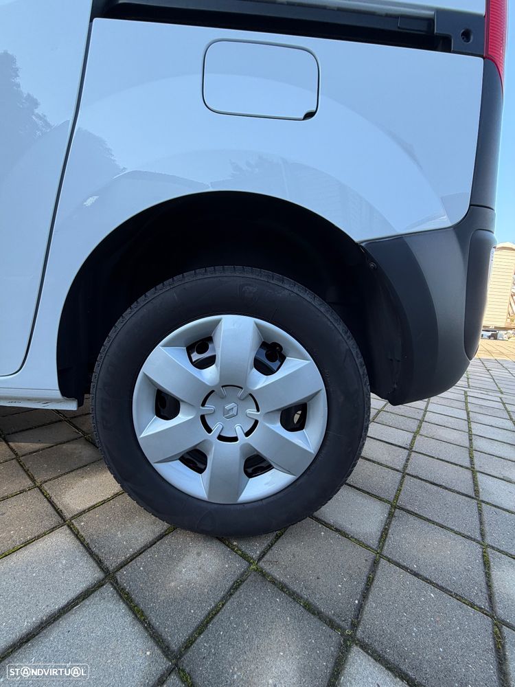 Renault kangoo express blue dci 95 extra r-link caixa 6 velocidades - 23