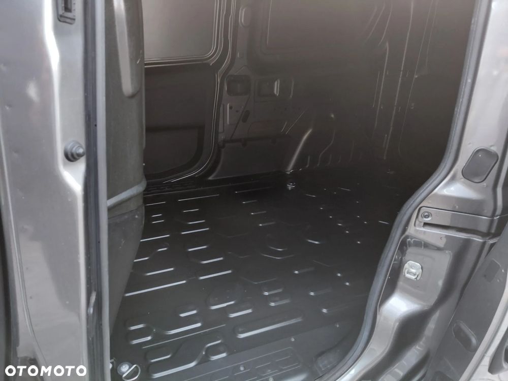 Fiat DOBLO - 14