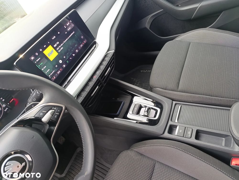 Skoda Octavia 2.0 TDI Selection DSG - 33