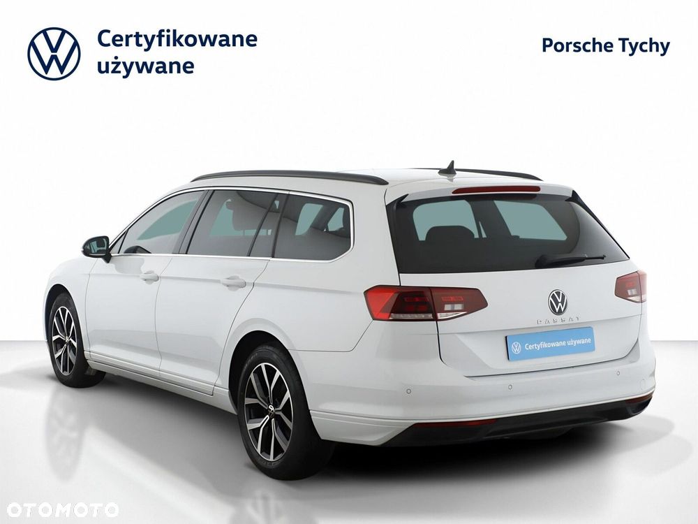 Volkswagen Passat - 27