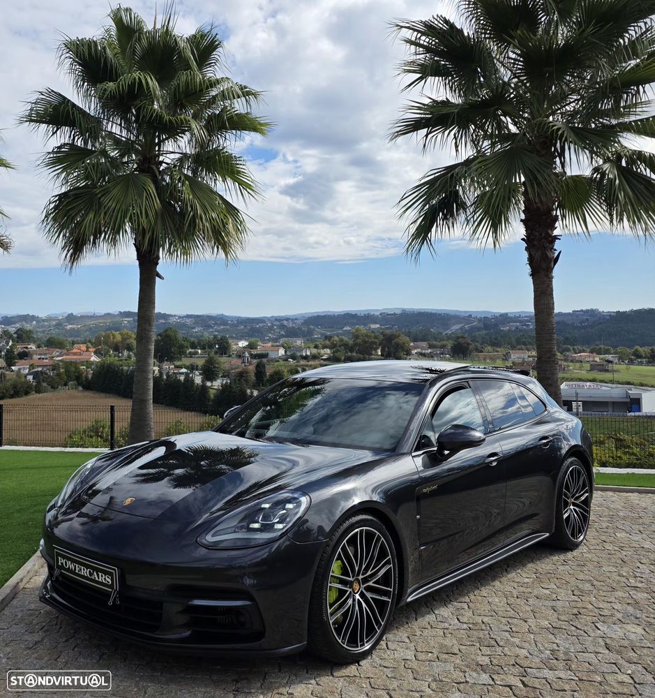 Porsche Panamera Sport Turismo 4 E-Hybrid Platinum Edition - 11