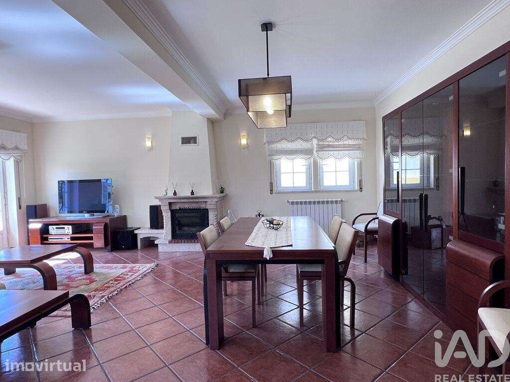 Casa / Villa T4 em Ponte do Rol de 207,00 m2 - Grande imagem: 4/23