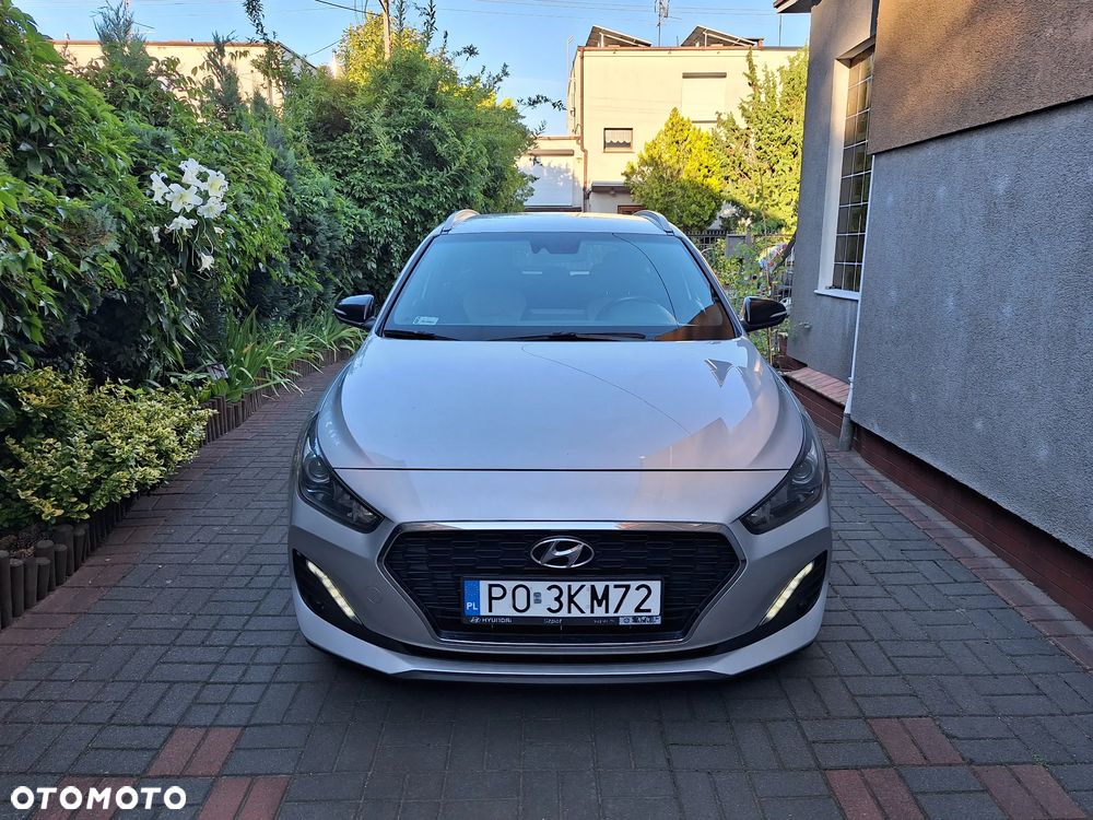Hyundai i30 1.6 D Comfort - 6