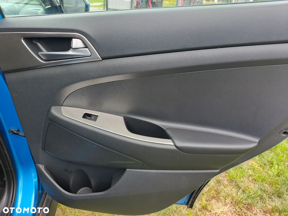 Hyundai Tucson 1.7 CRDI BlueDrive Style 2WD - 22