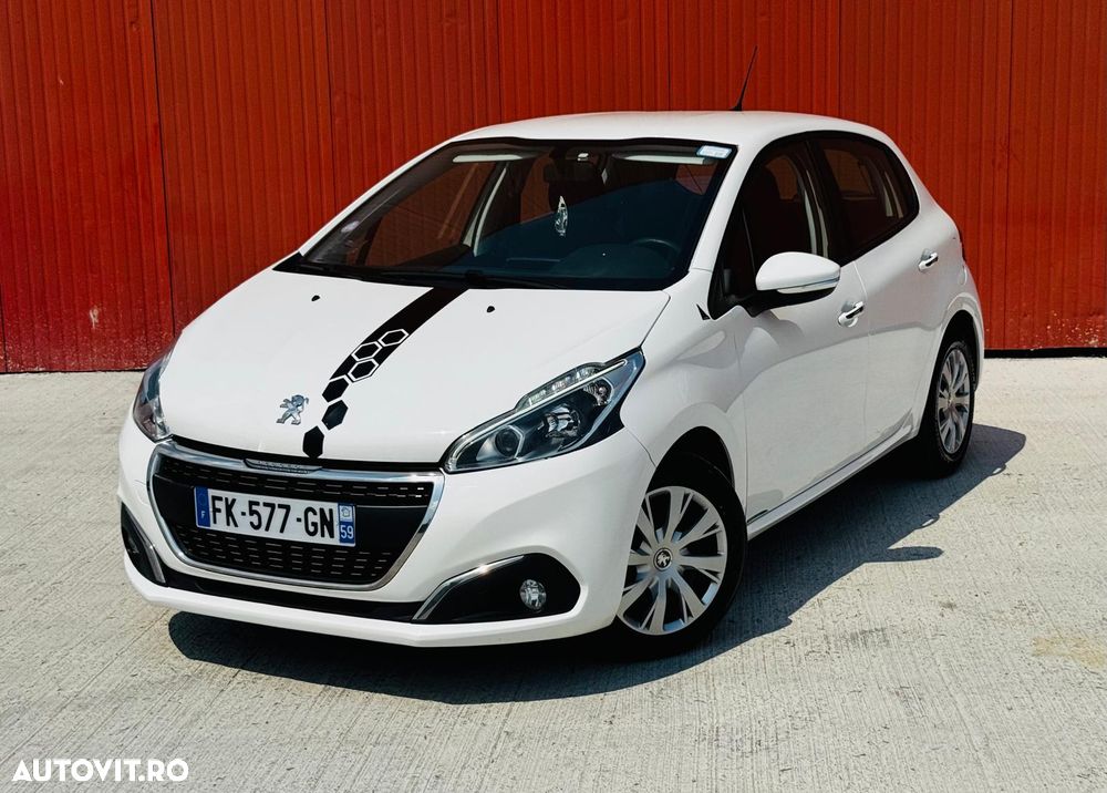 Peugeot 208 PureTech 82 Start & Stop Allure - 6