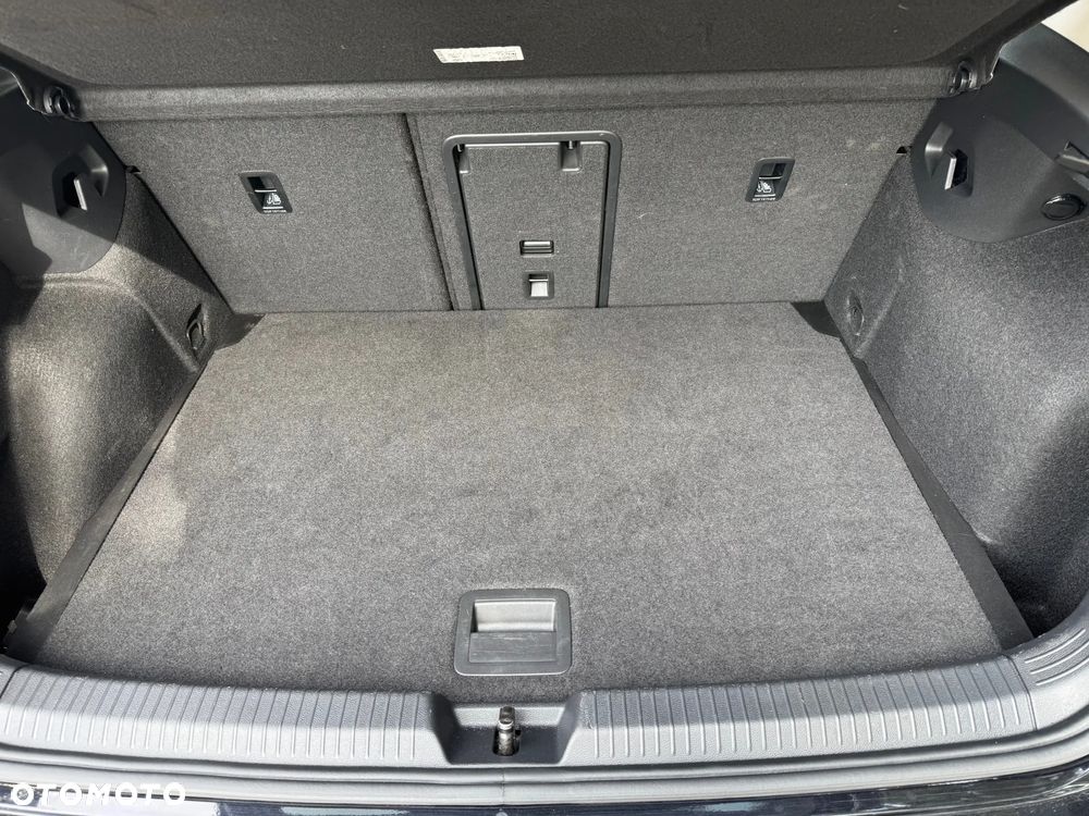 Volkswagen Golf 1.5 TSI EVO Active - 11