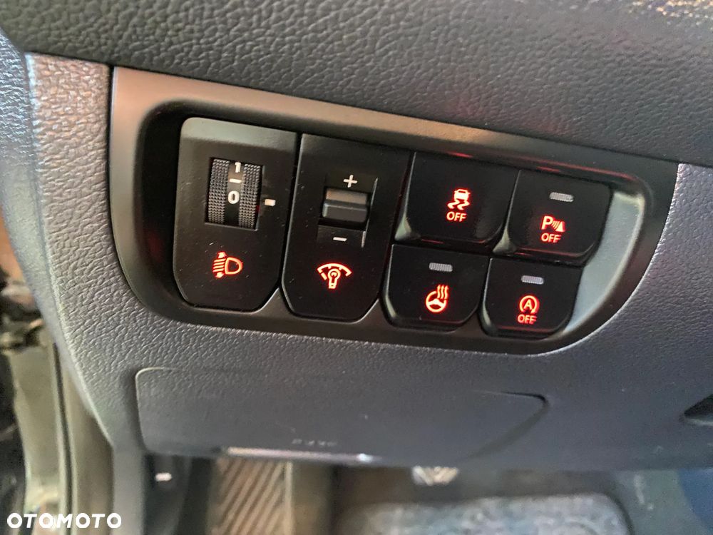 Kia Rio - 34