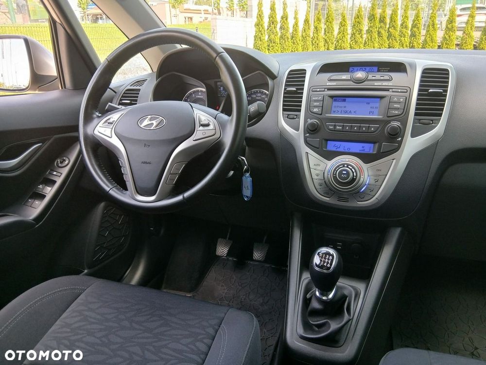 Hyundai ix20 - 21