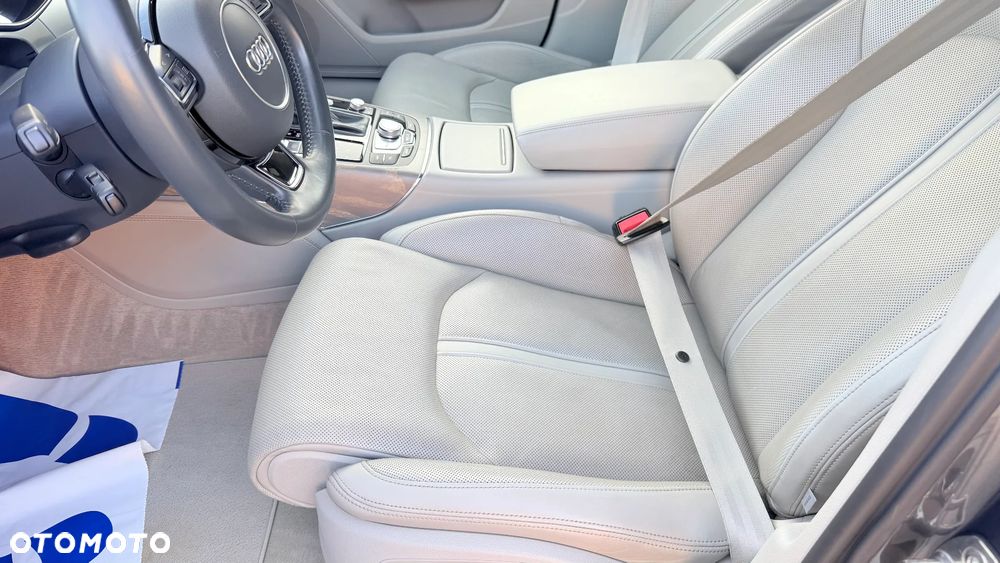 Audi A6 Avant - 14