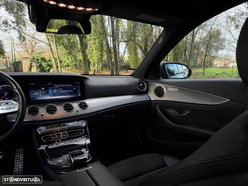 Mercedes-Benz E 300 de AMG Line - 19