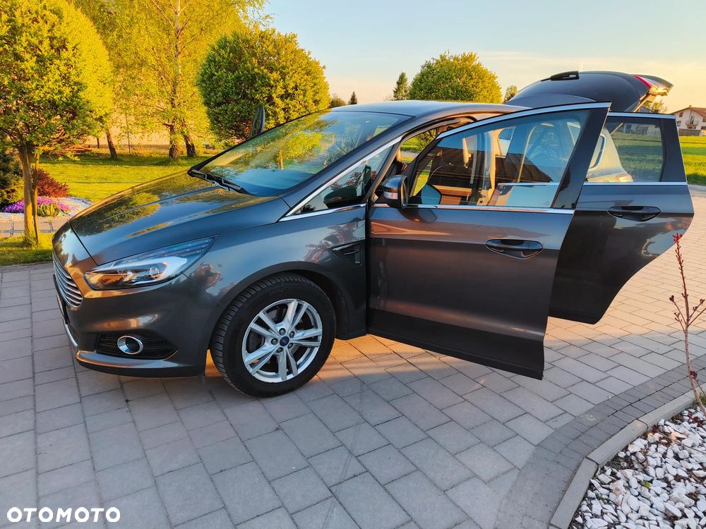 Ford S-Max 2.0 TDCi Titanium PowerShift - 16