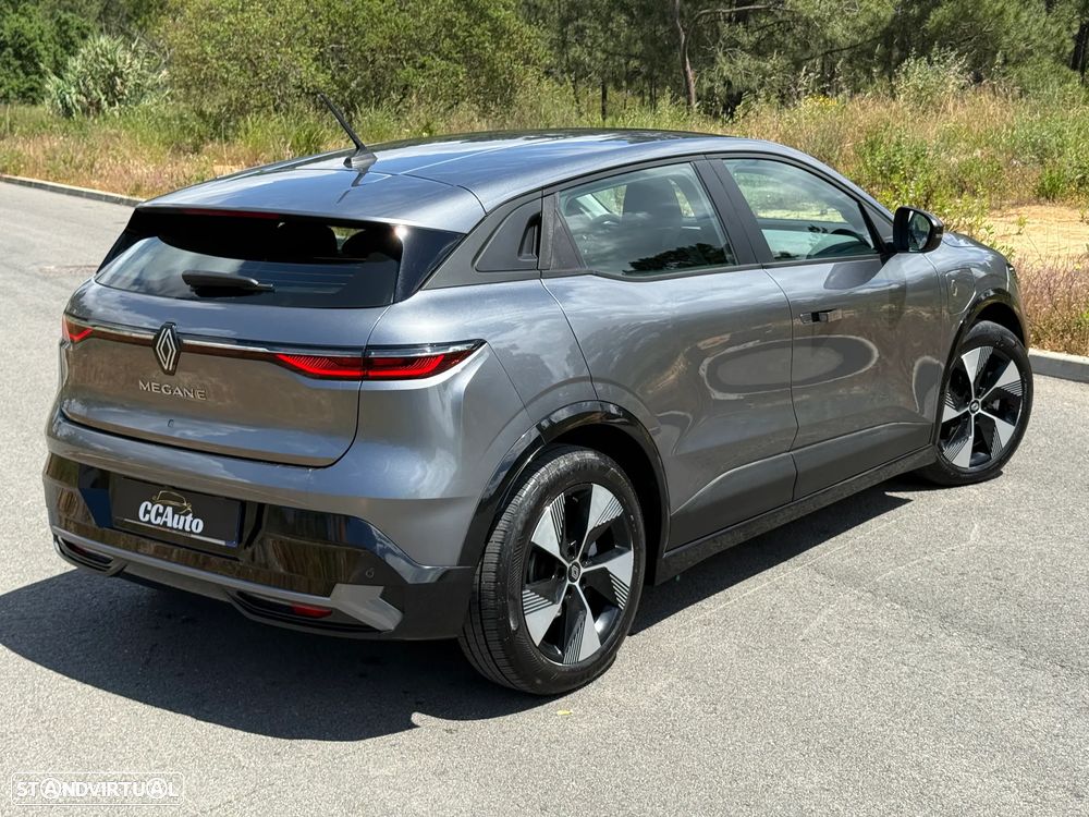 Renault Mégane E-Tech - 9